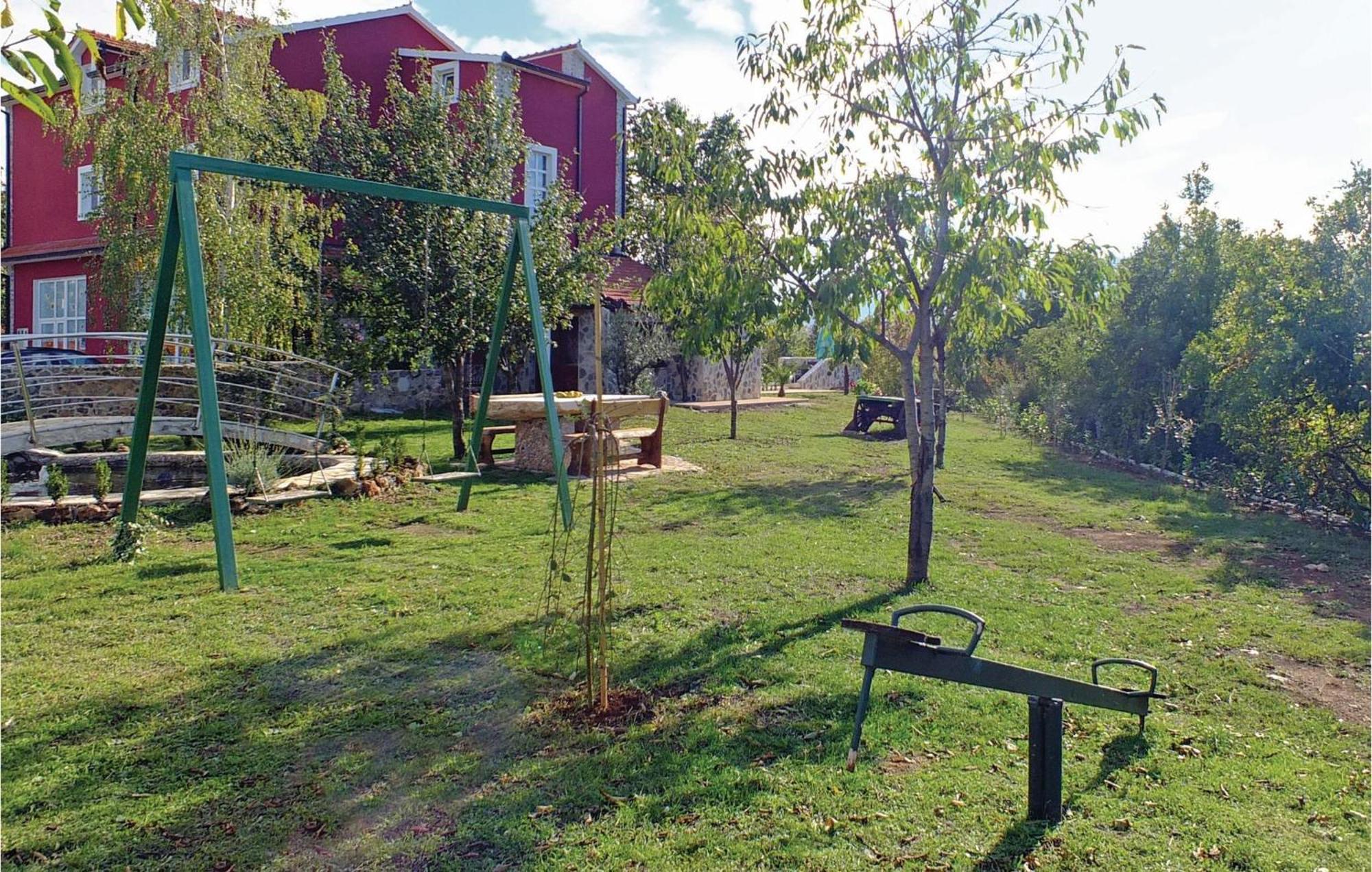 Lovely Apartment In Ugljane With Kitchen מראה חיצוני תמונה
